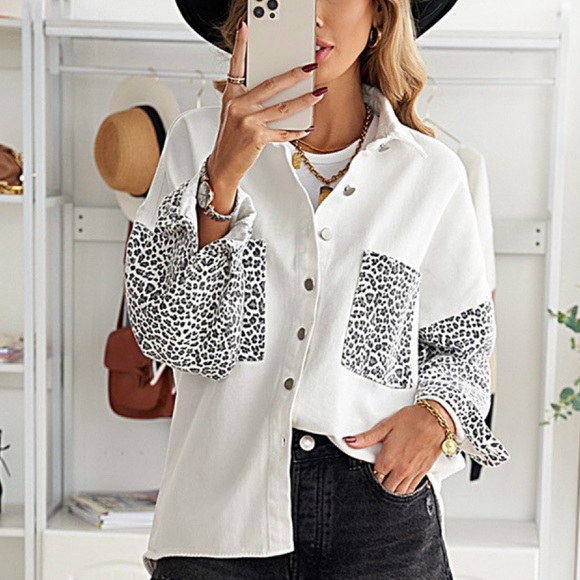 LEOPARD FULL SIZE RUN DENIM TOP - Picture 1 of 3